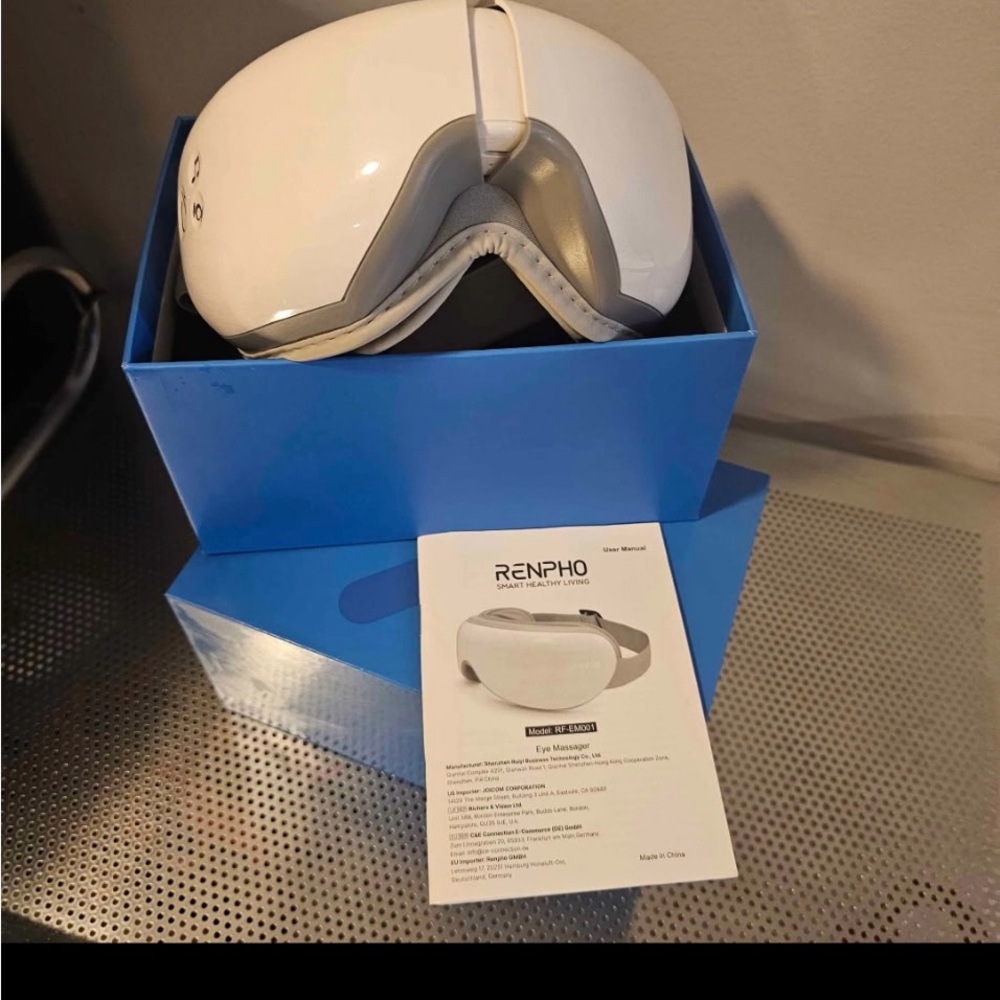 White Eye Massager
